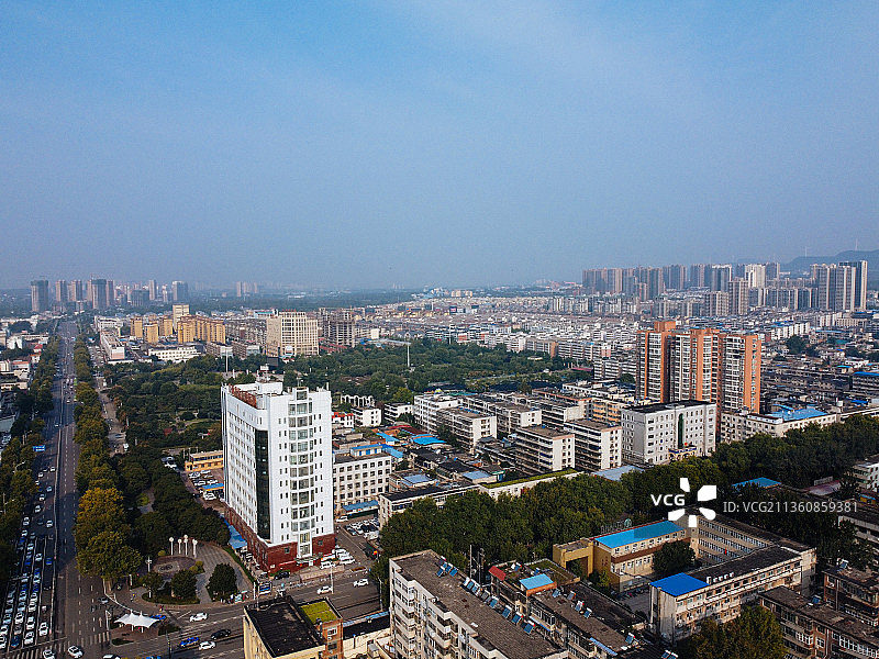 平顶山 新华区 长青路 鹰城广场 建设路 佳田新天地图片素材