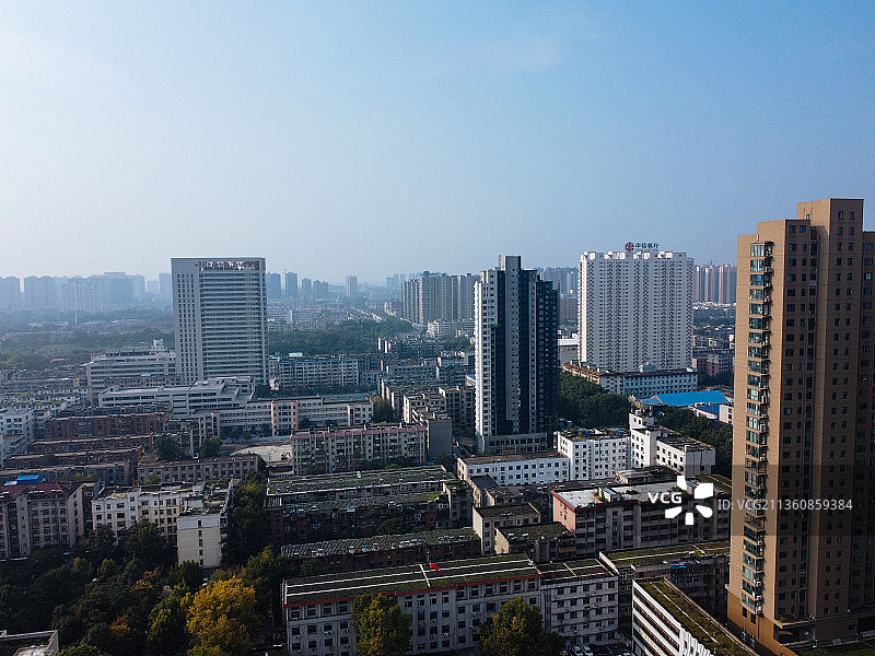 平顶山 新华区 长青路 鹰城广场 建设路 佳田新天地图片素材