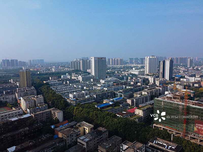 平顶山 新华区 长青路 鹰城广场 建设路 佳田新天地图片素材