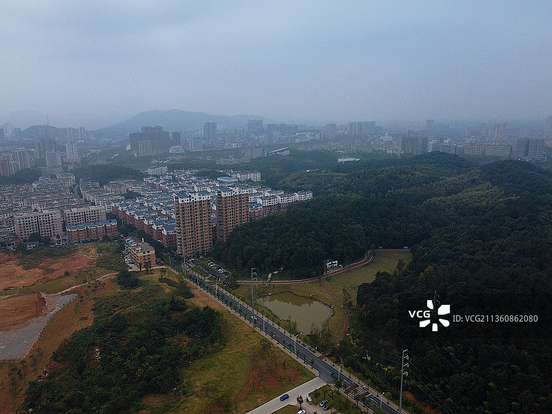 咸宁市 咸安区 银泉大道 金桂路 咸宁传媒大厦 中心医院 博图片素材