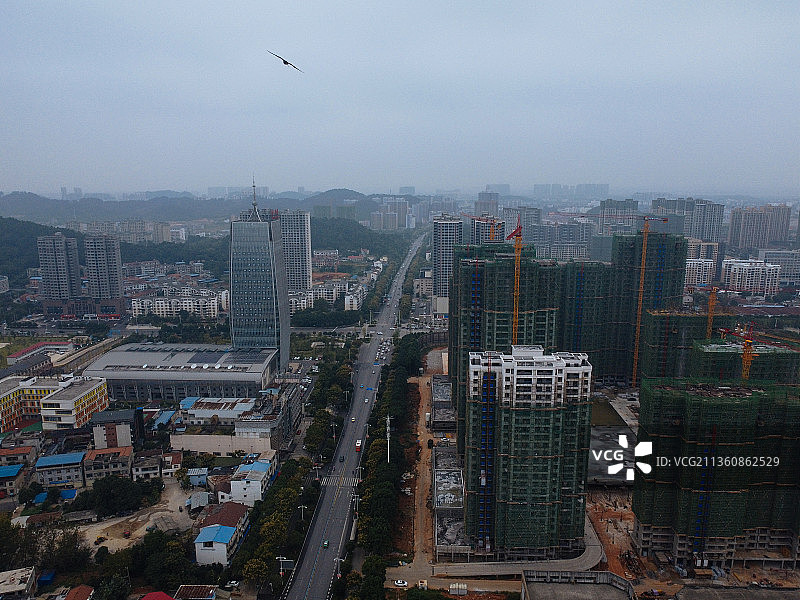 咸宁市，咸安区 银泉大道 金桂路 咸宁传媒大厦 中心医院 博图片素材