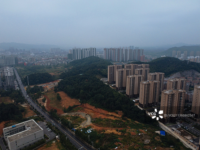 咸宁市，咸安区 银泉大道 金桂路 咸宁传媒大厦 中心医院 博图片素材