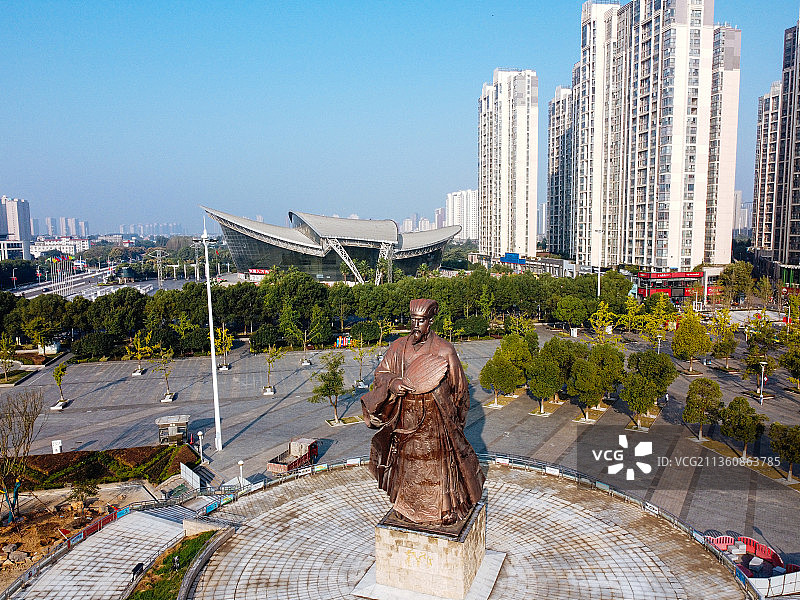 襄阳市 樊城区 长虹路 春园路 诸葛亮广场 体育场 万达广场图片素材