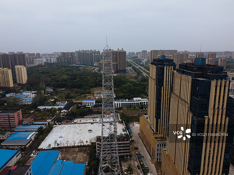 信阳市 平桥区 羊山公园 新二十四大街  信阳国际商城  居图片素材