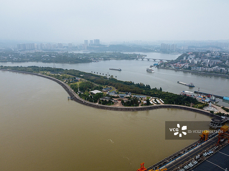 宜昌市 西陵区 葛洲坝船闸景区 葛洲坝 镇平路 长江 水坝图片素材