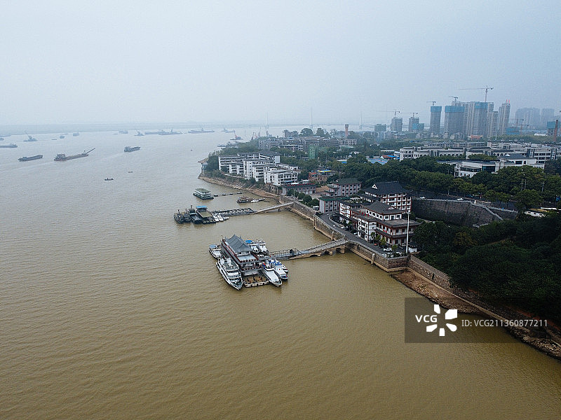 岳阳市 岳阳楼区 洞庭北路 岳阳楼 洞庭湖 巴陵广场 际华路图片素材