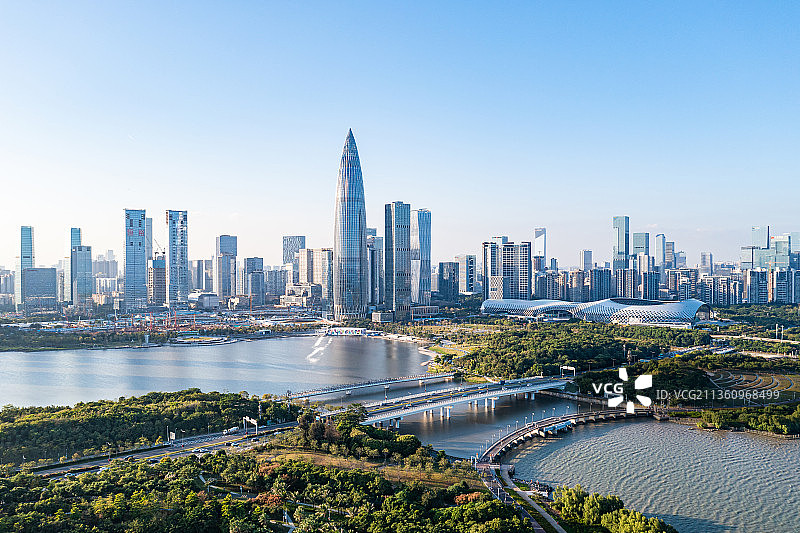 深圳人才公园与后海华润总部深圳湾体育中心城市风光图片素材