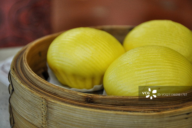 广东早茶流沙包图片素材