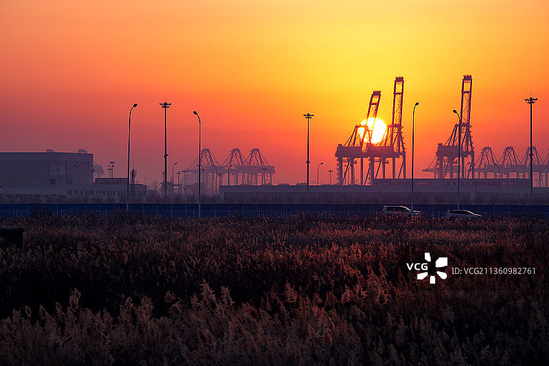 东疆湾日落图片素材