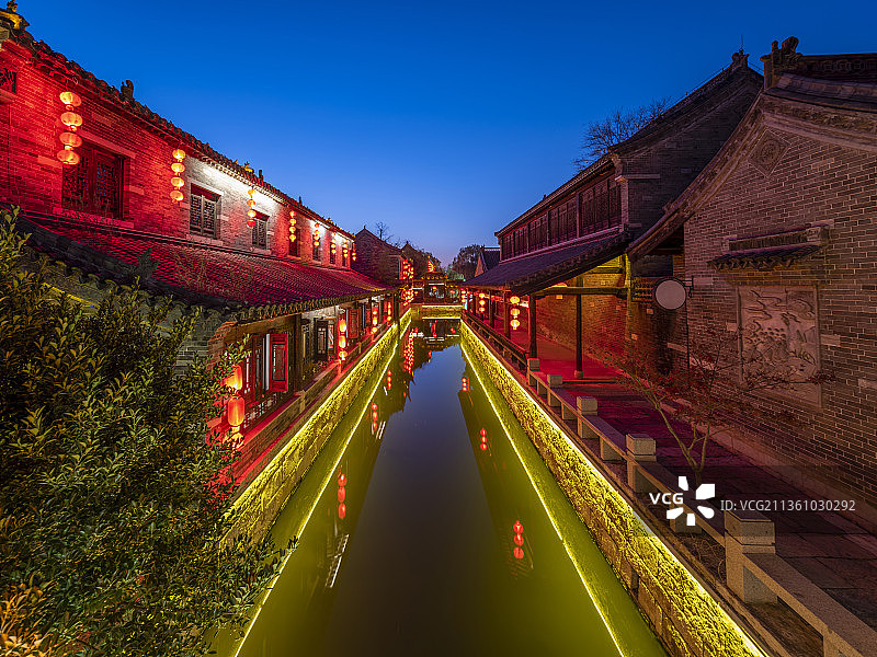 山东省枣庄台儿庄古城夜色图片素材