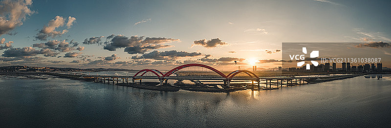 烟台养马岛大桥图片素材