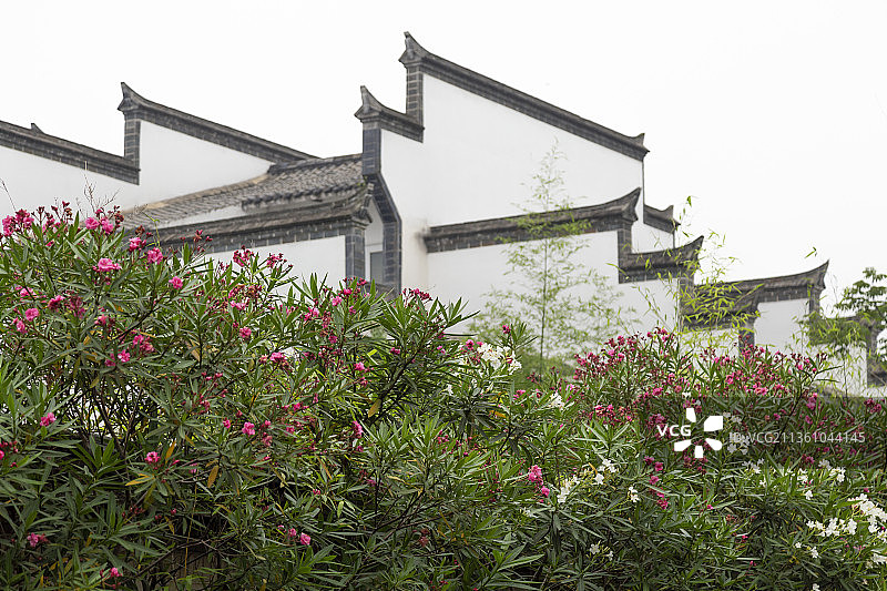 江西南昌中国毛笔文化博物馆的徽派建筑图片素材