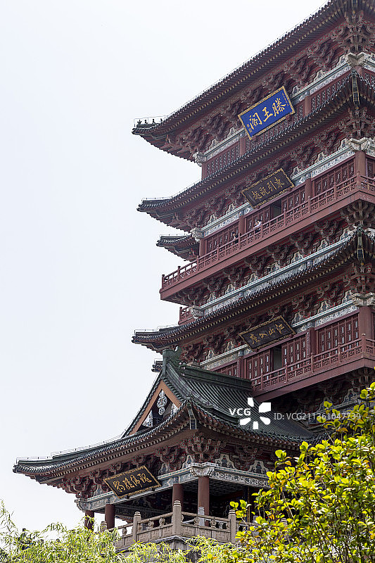 江西省南昌市景点滕王阁晴天全景图片素材