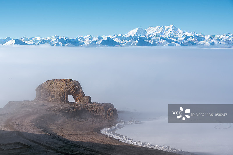 西藏纳木错冬季风光图片素材