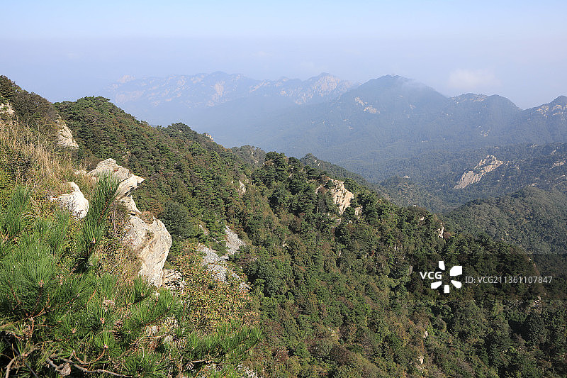 山东蒙山龟蒙景区，沂蒙山旅游图片素材