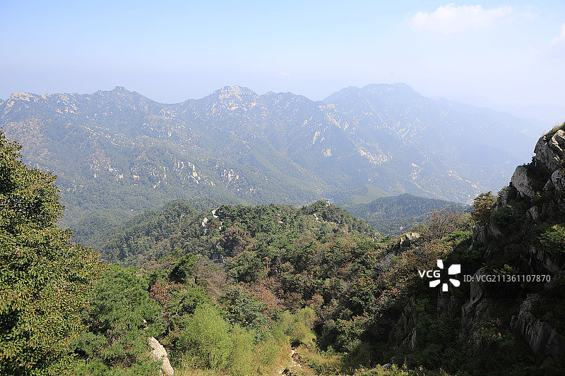 山东蒙山龟蒙景区，沂蒙山旅游图片素材