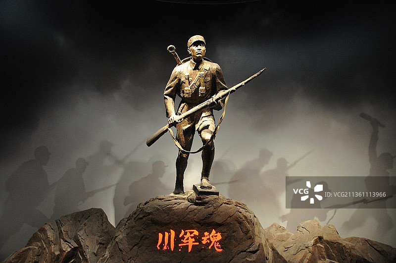 成都博物馆川军雕塑图片素材