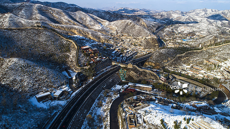 雪后的固关长城图片素材
