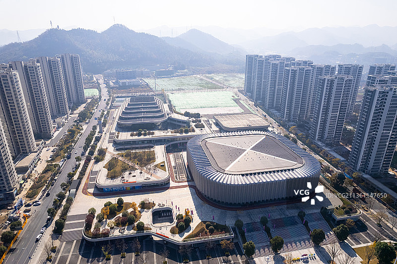 航拍临安区杭州亚运会场馆图片素材