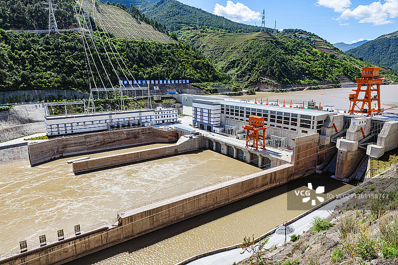 云南迪庆维西里底水电站图片素材