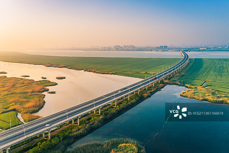 淮安洪泽区淮河入海水道淮金大桥图片素材