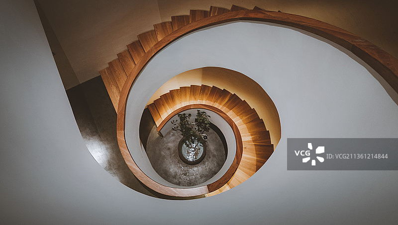 日式旋梯图片素材