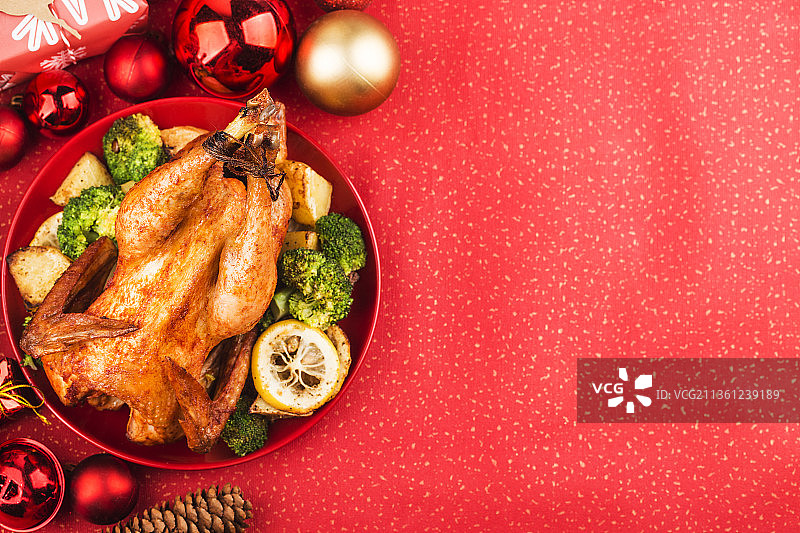 过圣诞节吃烤全鸡图片素材