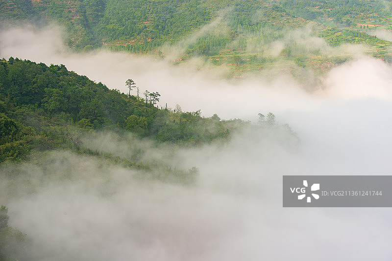 安阳林州太行山大峡谷，王相岩，石板岩图片素材