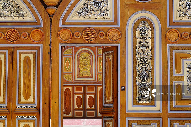 新疆喀什香妃园景区，迎宾广场的大门图片素材