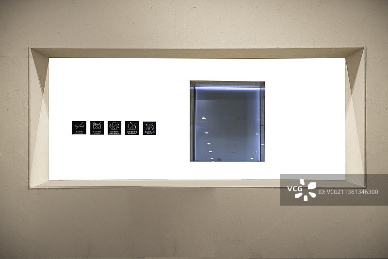 郑州美术馆的窗口图片素材