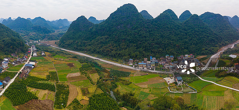 航拍广西柳州融安县泗顶矿图片素材