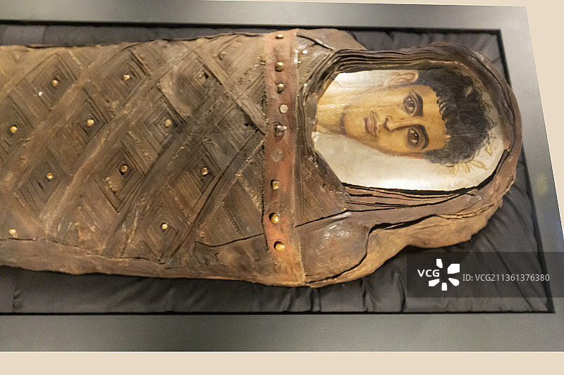 年轻男性木乃伊（埃及，哈瓦拉，曼彻斯特博物馆藏）图片素材