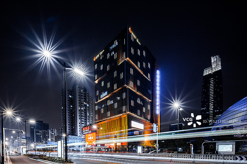 苏州凤凰大厦夜景图片素材