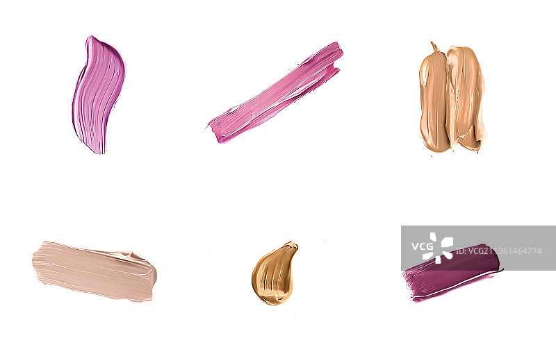 白色背景上的一组艺术画笔笔触或化妆品样本图片素材