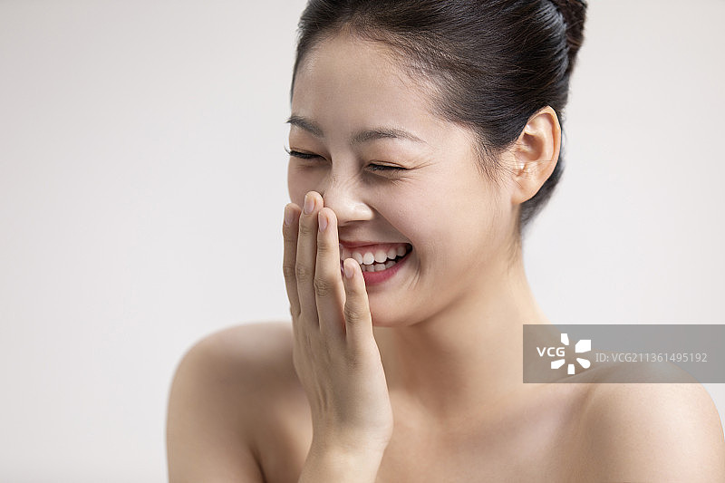 漂亮的年轻女子图片素材