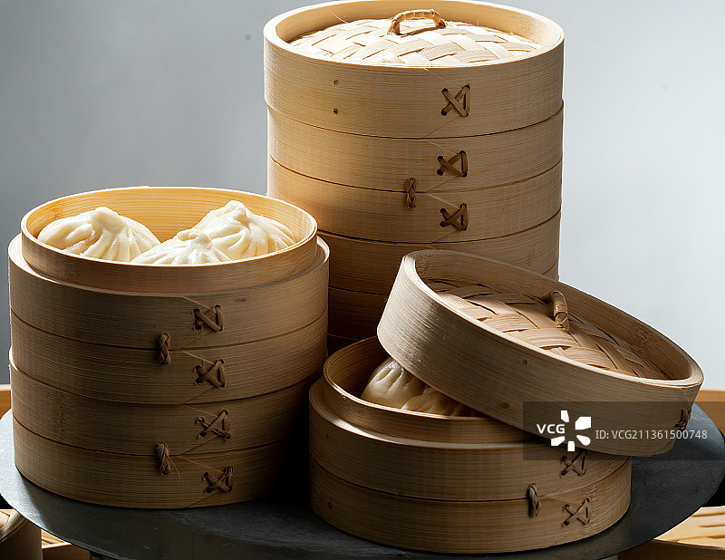 笼屉蒸包子图片素材