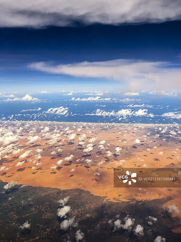 索马里Ceel Dheer的天空景观航拍图片素材