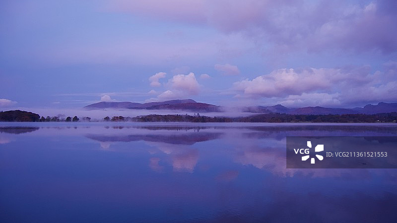 温德米尔湖日落美景图片素材