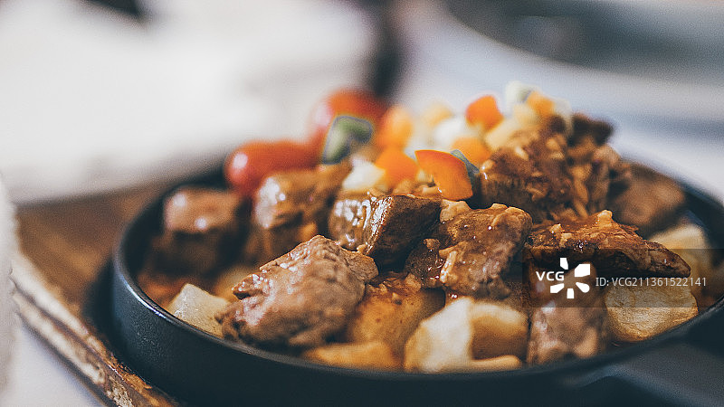 烧牛肉菜品图片素材