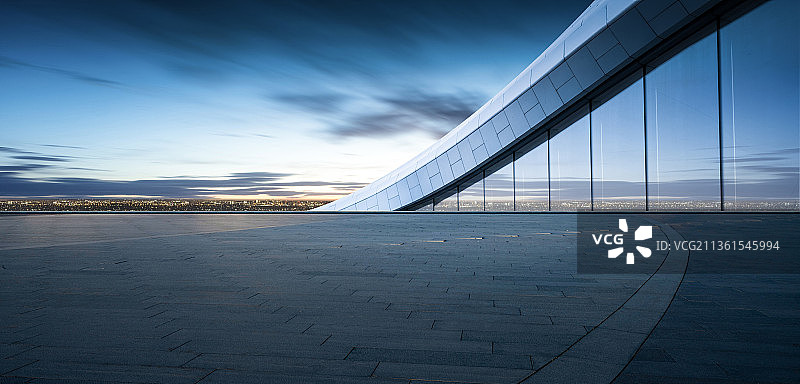哈尔滨大剧院夜景图片素材