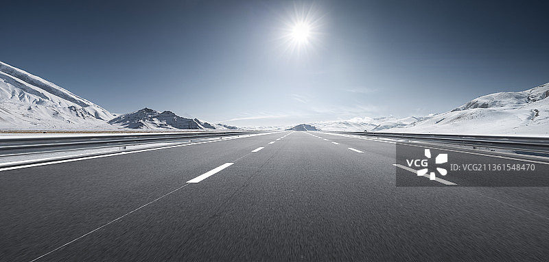 雪山公路图片素材