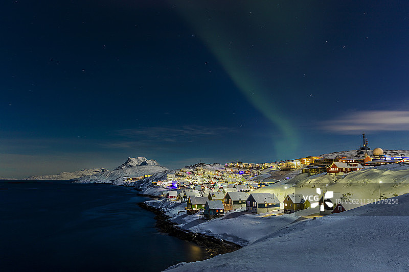 格陵兰努克雪山夜景图片素材
