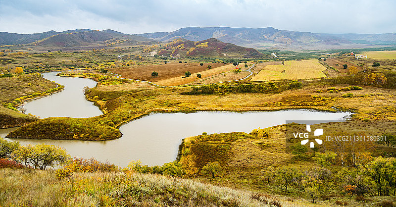 乌兰布统蛤蟆坝秋景图片素材