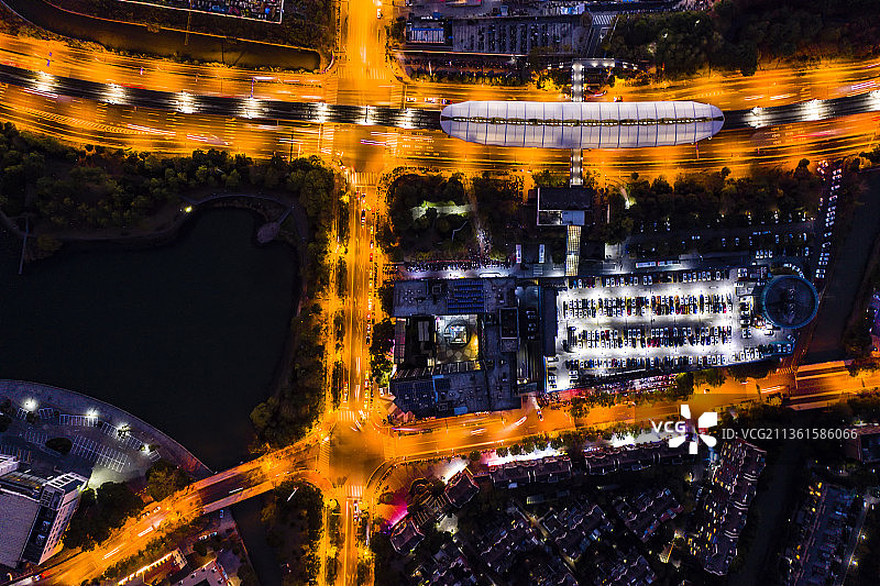 上海美兰湖城市风光图片素材