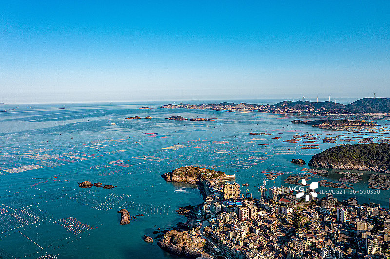 海上渔村奇达村图片素材