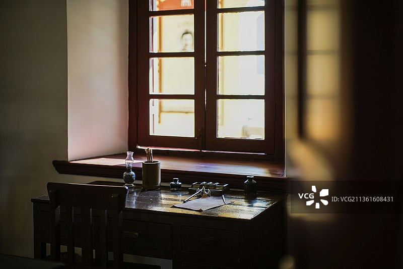 Desk 老书桌图片素材