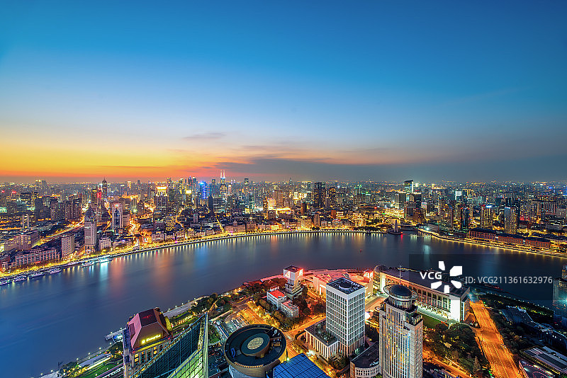 陆家嘴夜色图片素材