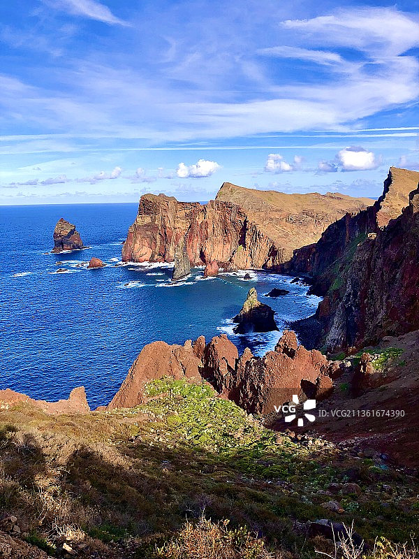 葡萄牙马德拉岛悬崖海天美景图片素材