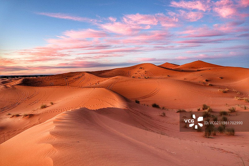 撒哈拉沙漠日落，Erg Chebbi沙漠风光，摩洛哥图片素材