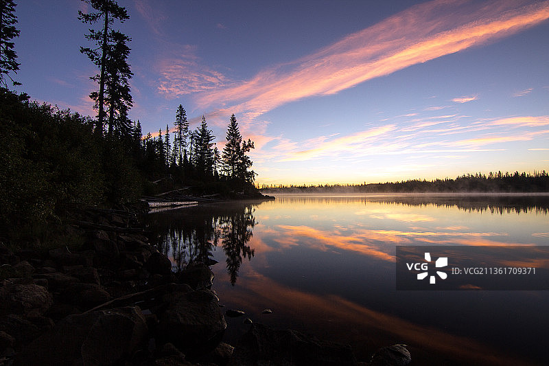 美国俄勒冈州大湖日落湖泊风光图片素材